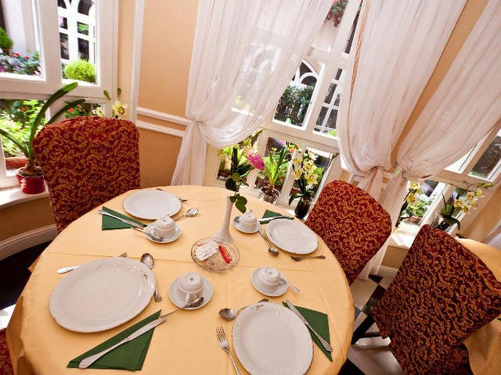Hotel Livadic Samobor Εξωτερικό φωτογραφία